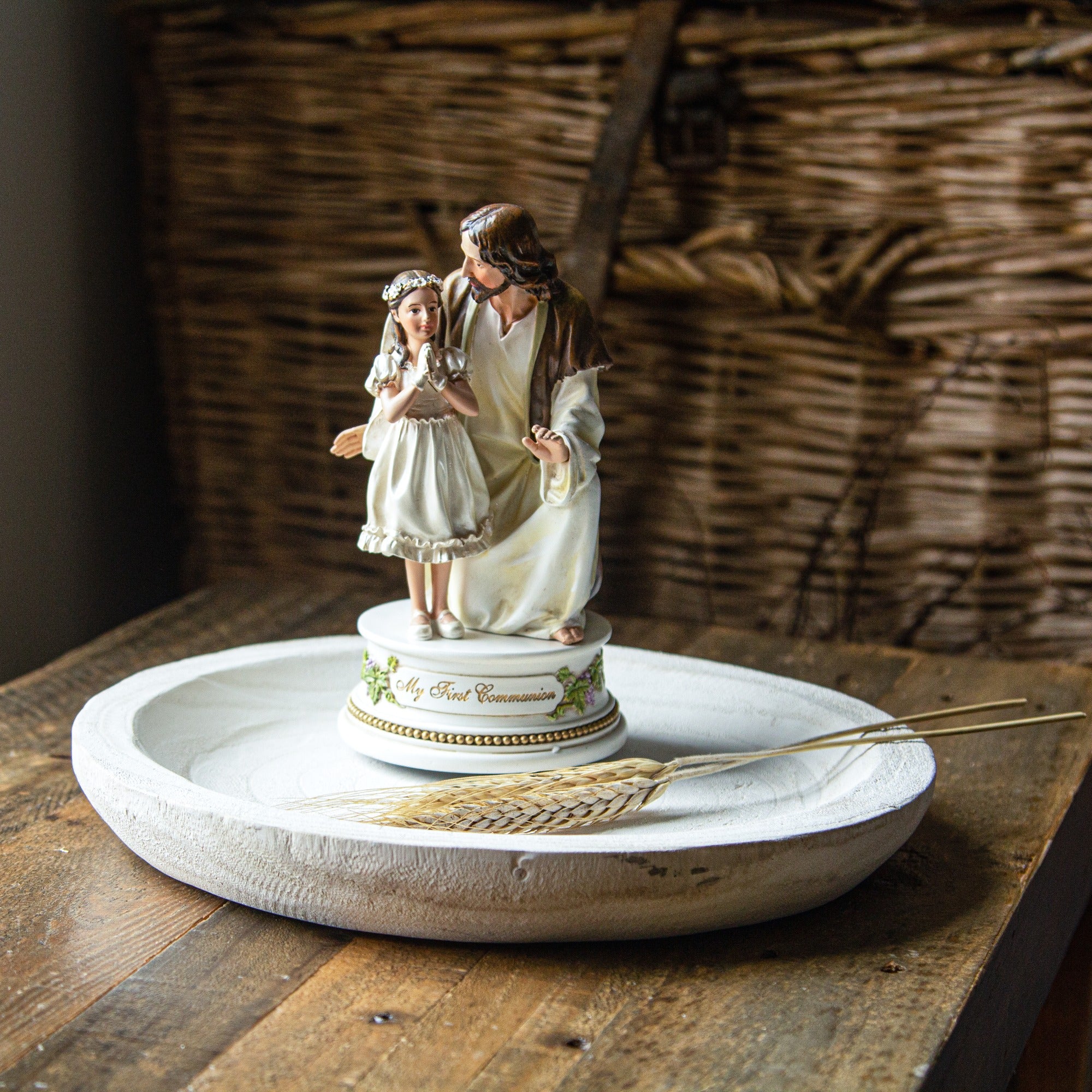 First Communion - Jesus with Girl Musical Figure - Image 4