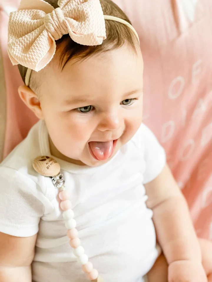 Guardian Angel Pacifier Clip - Pink or Blue - Image 7