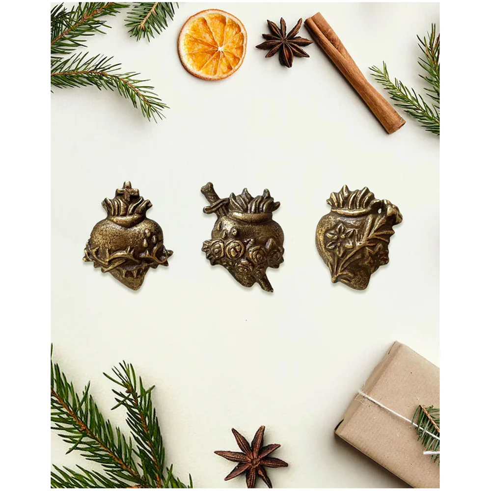 Hearts of the Holy Family 3 Magnet Set - Image 2