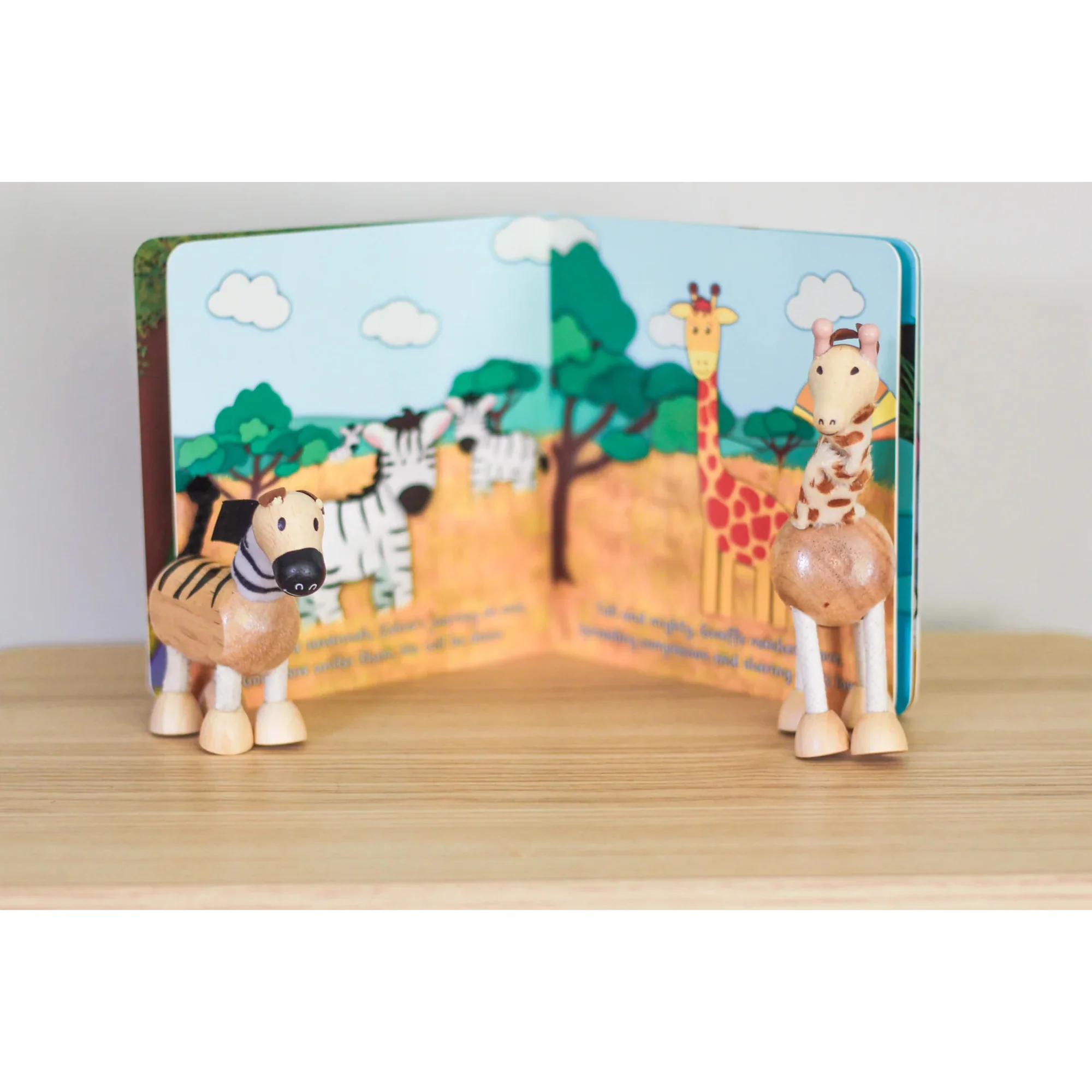 Kingdom Creatures - Sacred Safari Play & Read Set - Image 2