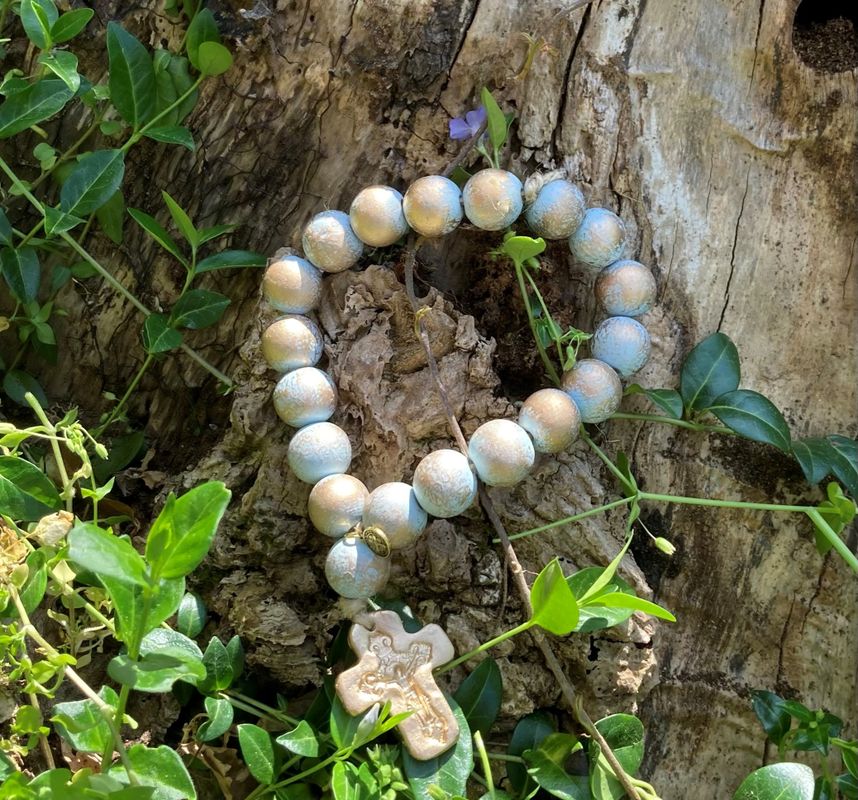 Medium Strand Blue & Gold Leaf Blessing Beads