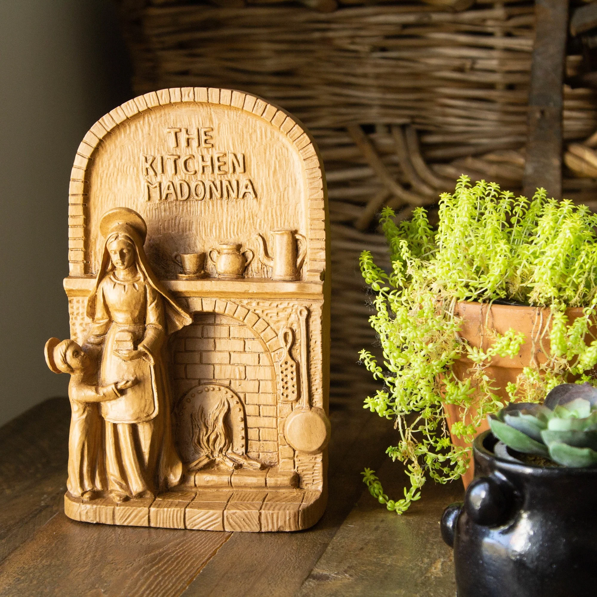 Natural Kitchen Madonna & Child Plaque - Image 4