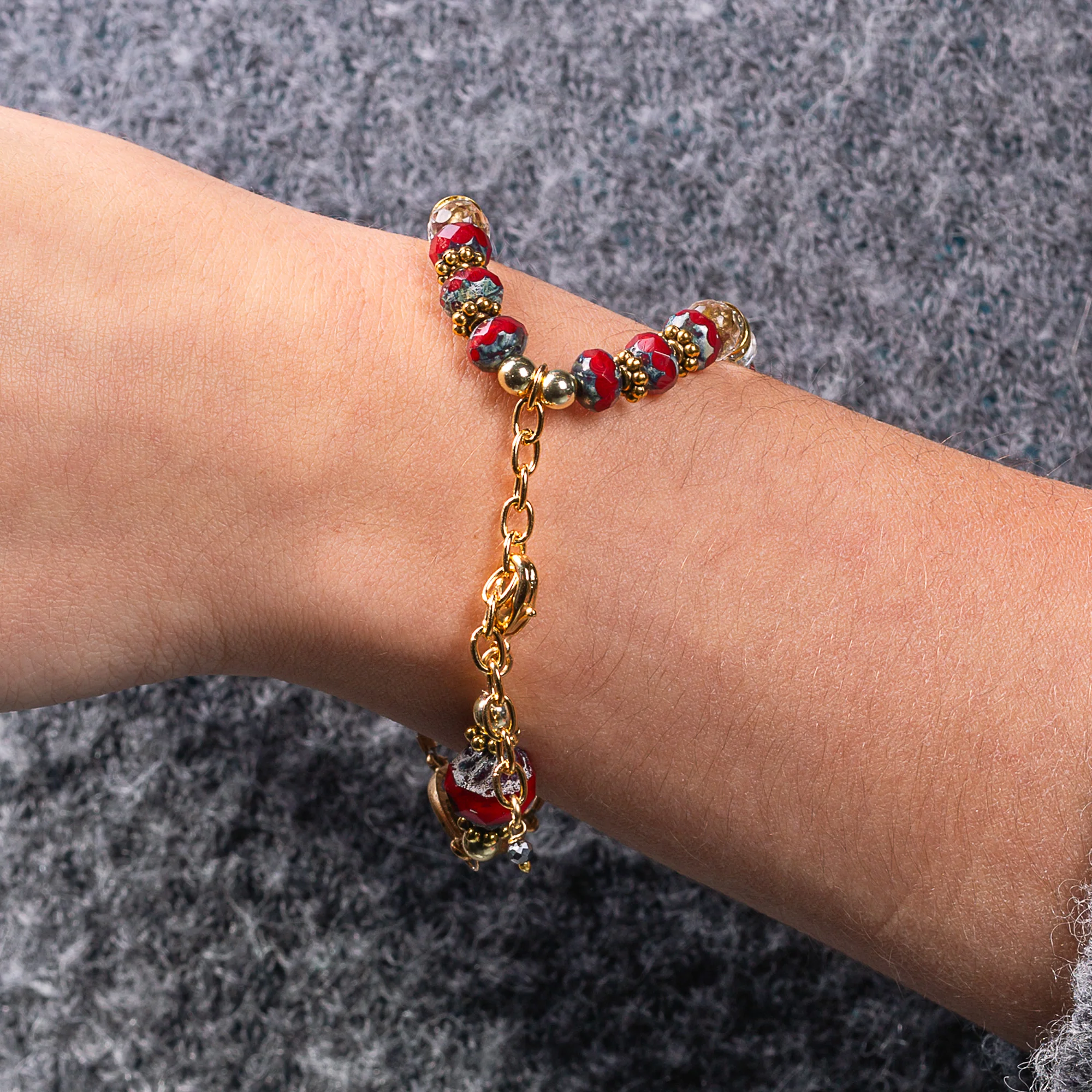 Sacred Heart & Precious Blood Crystal Bracelet - Image 5