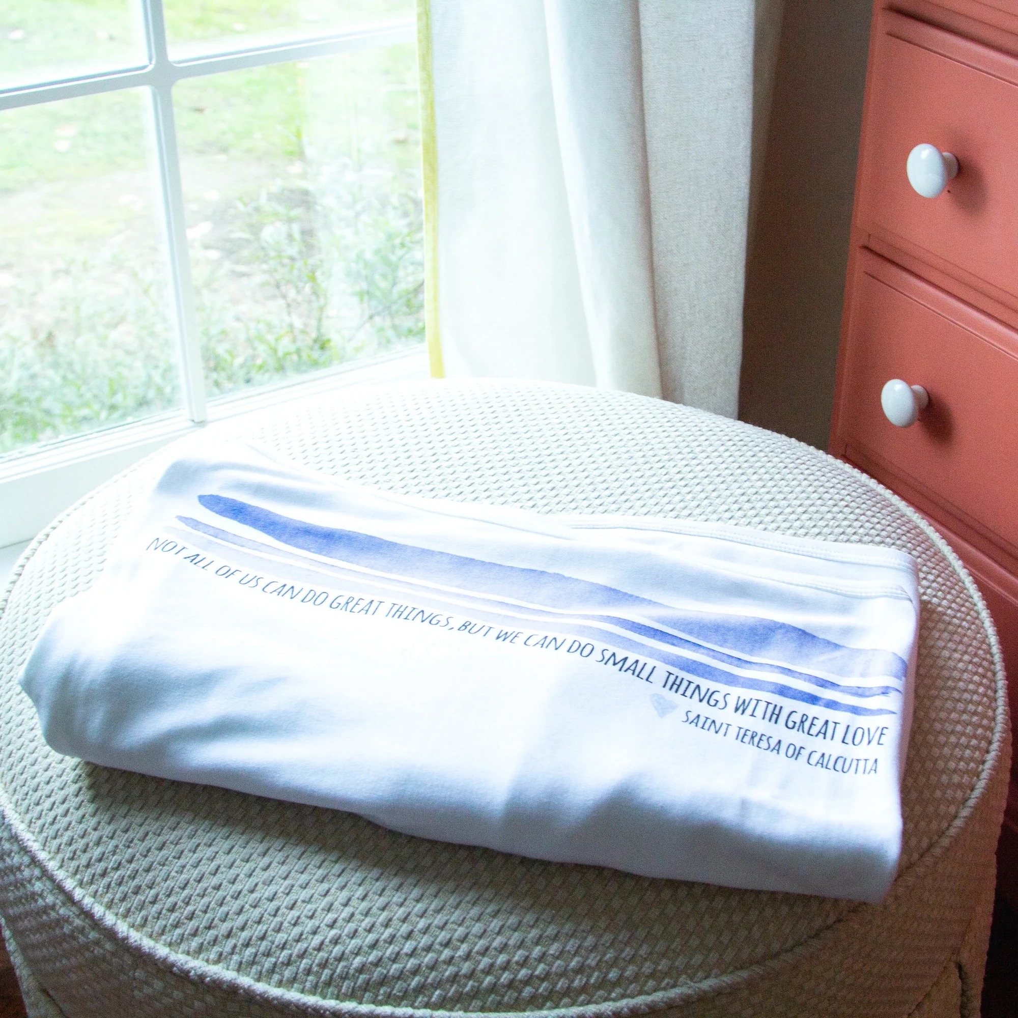 Saint Teresa Great Love Baby Blanket - Image 4
