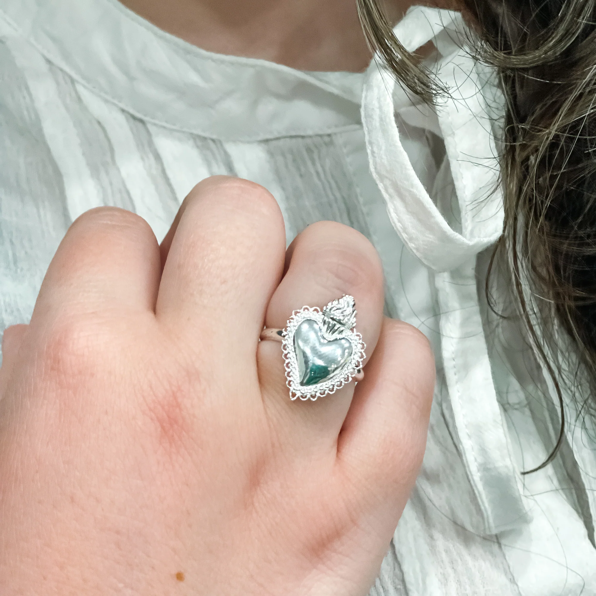 Sterling Filigree Sacred Heart Ring - Size 6.75 (USA)
