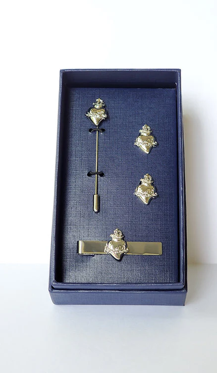 Sterling Silver Sacred Heart Cufflink, Tie Clip & Pin Set - Image 4