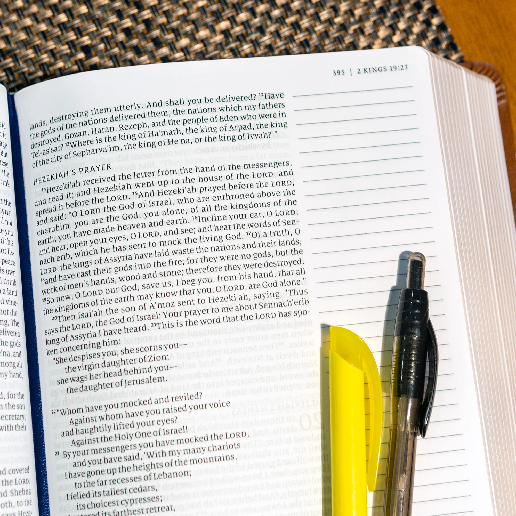 The Ave Catholic Notetaking Bible (Leathersoft) - Image 2