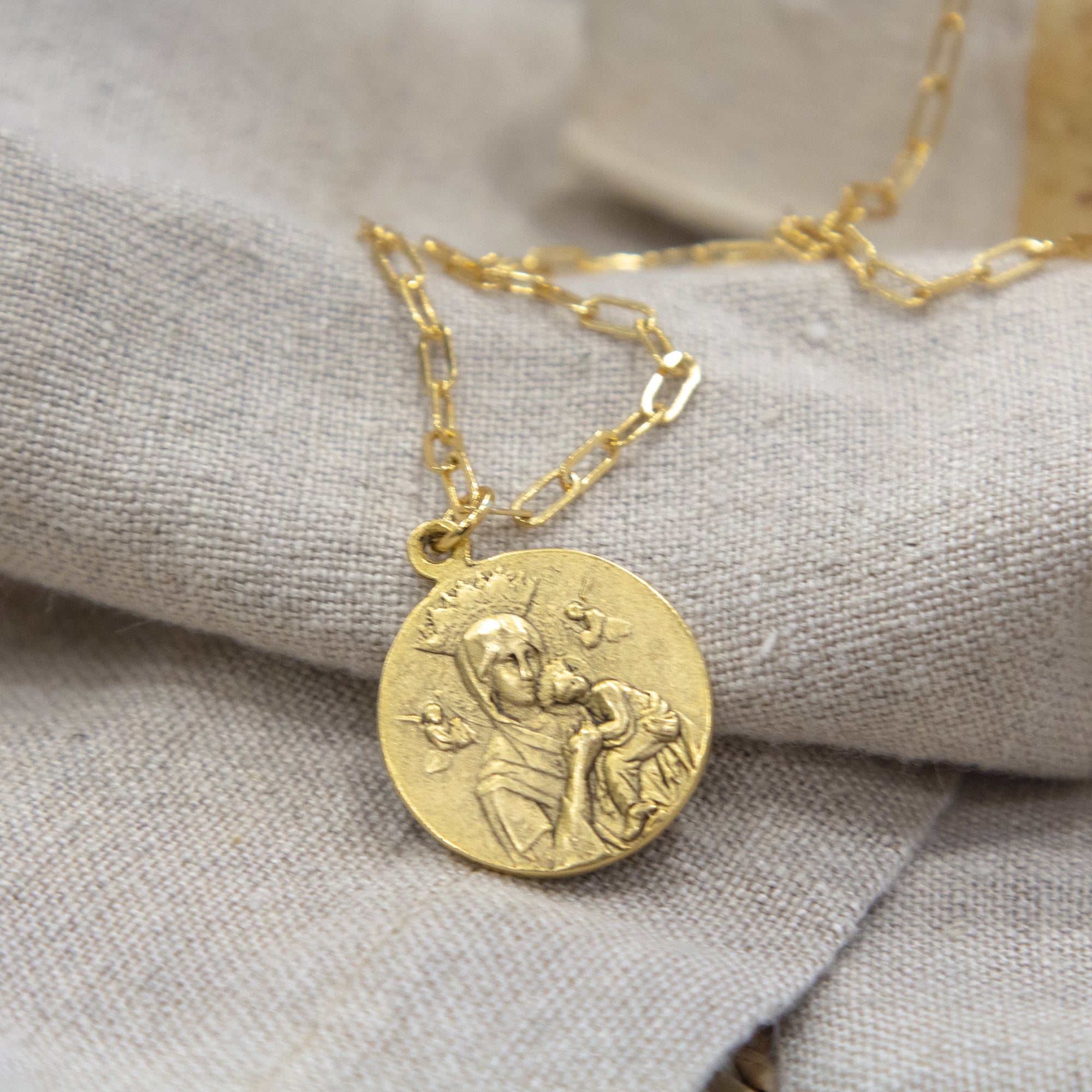 Vintage Medallion Our Lady of Perpetual Help Necklace - Image 3