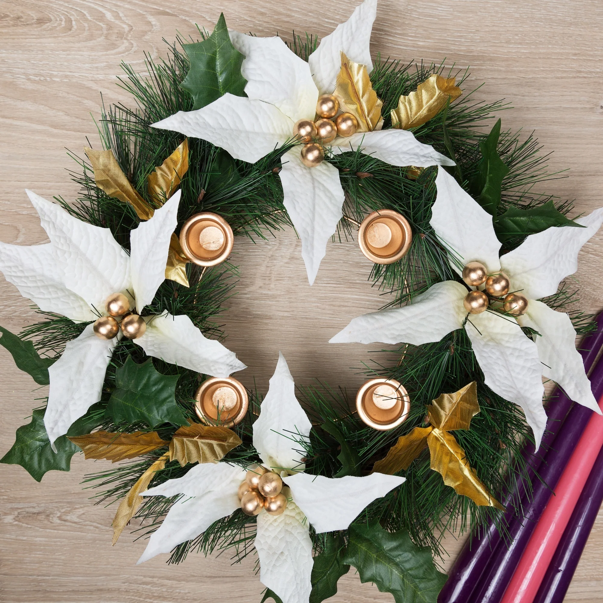 White Poinsettia Advent Wreath - Image 2